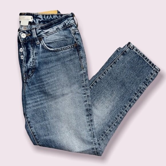 L.O.G.G. Mom Jeans High Rise Medium Wash Blue Straight Leg Denim Womens Size 6 - Picture 5 of 10